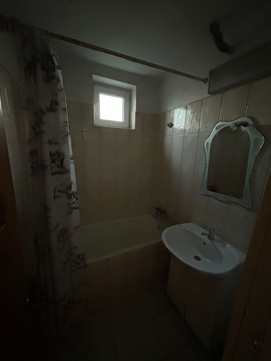 4 Camere | Militari - Apusului | 2 Bai | Necesita Renovare