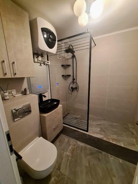 4 Camere | Crangasi - Vintila Mihailescu | 5 Minute Metrou | Boiler 