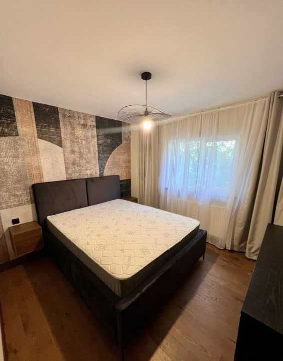 2 Camere | Turda - Ion Mihalache | Bloc 1982 | Cat Friendly 