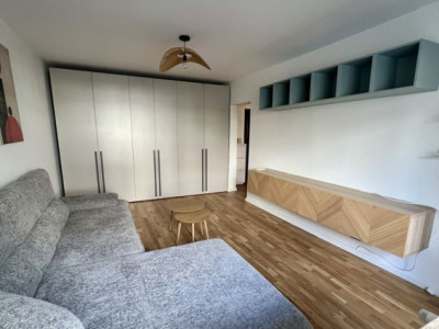 2 Camere | Turda - Ion Mihalache | Bloc 1982 | Cat Friendly 