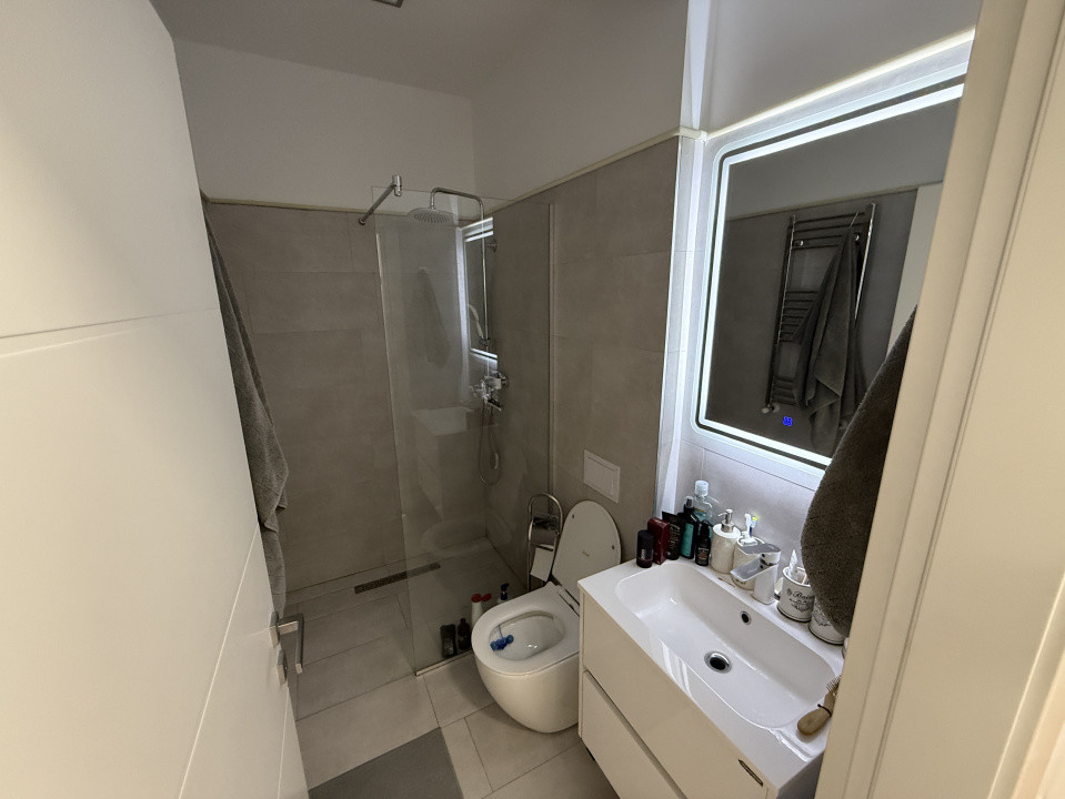 4 Camere | Baneasa - Damaroaia | Parcare | Strada Linistita
