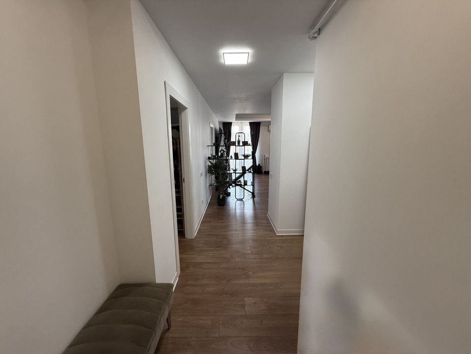4 Camere | Baneasa - Damaroaia | Parcare | Strada Linistita