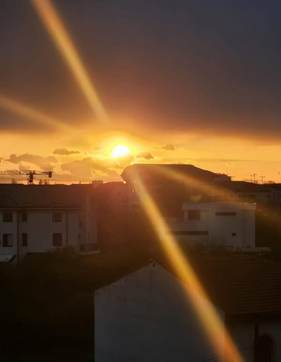 4 Camere | Baneasa - Damaroaia | Parcare | Strada Linistita