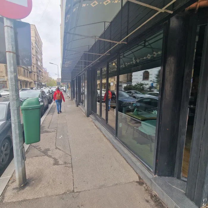 Spațiu Comercial de Închiriat – Unirii, Str. Bibescu Vodă 