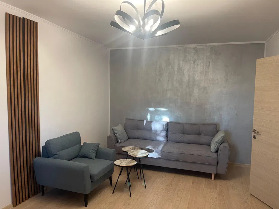 2 Camere | Crangasi - 9 Mai | 10 Minute Metrou