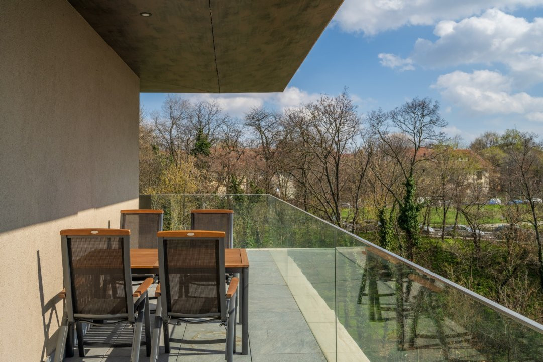 3 Camere Floreasca | 3 Bai | Priveliste spre Parc | Parcare