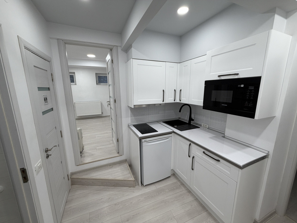 Spatiu Birou|Universitate-Str. Vasile Conta |3 Incaperi| Randament 7 %