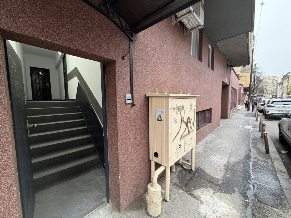 Spatiu Birou|Universitate-Str. Vasile Conta |3 Incaperi| Randament 7 %