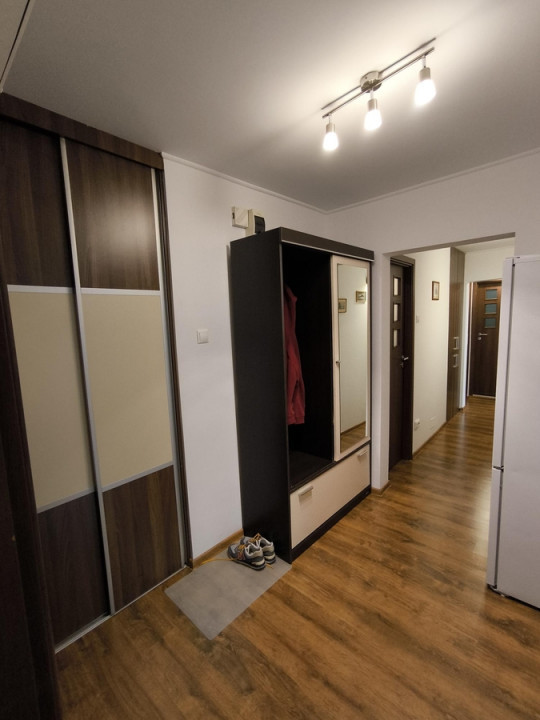 3 Camere | Drumul Taberei | 2 Grupuri Sanitare | AC | Loc de parcare