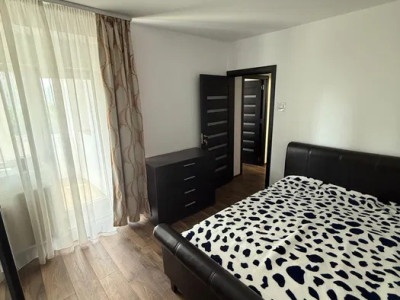 3 Camere | 13 Septembrie - Monitorul Oficial | Bloc 1980