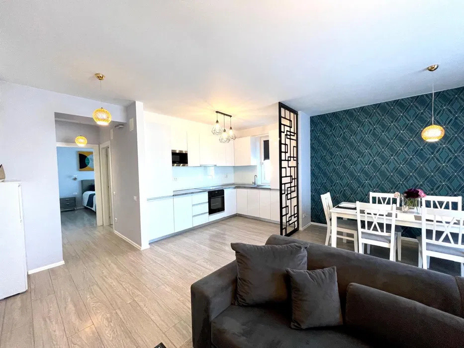 2 Camere | Sisesti | Loc de parcare | Centrala proprie 