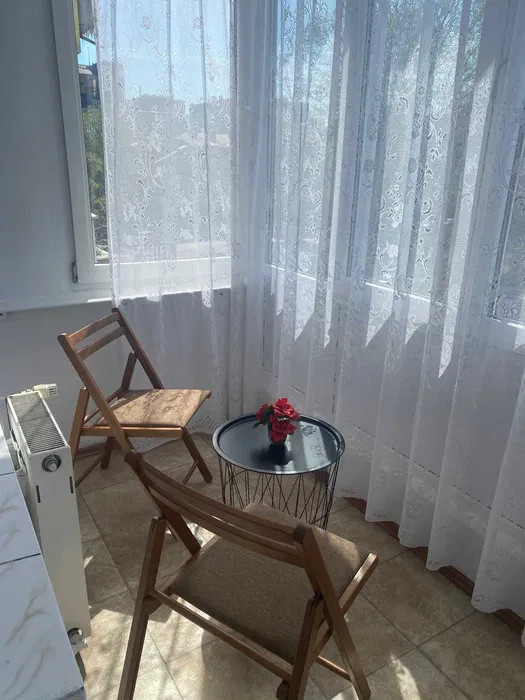 2 Camere | Floreasca | Etaj 2/3