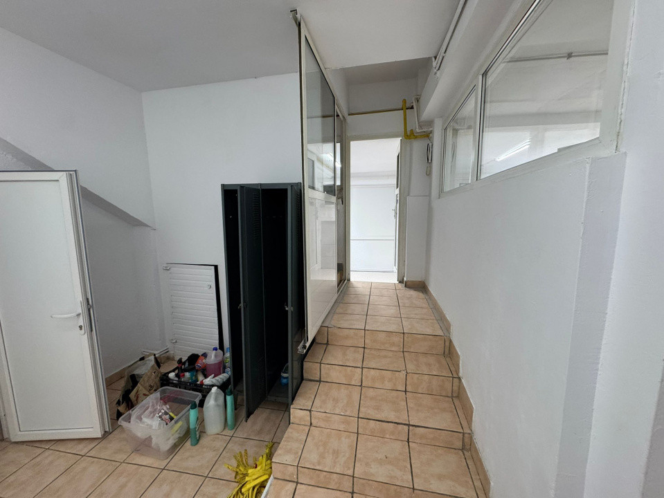 Spațiu comercial 150 mp de închiriat – Sector 1, la curte, ideal catering/office