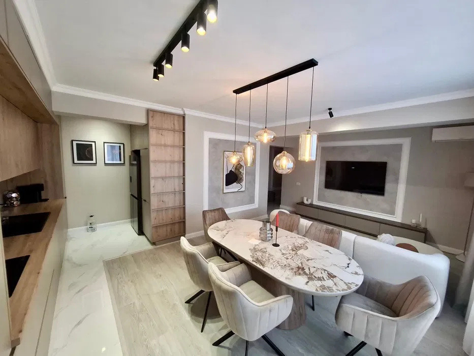 3 Camere | Sisesti - Curte / Foisor | Mobilat Lux