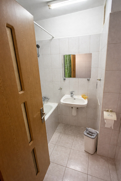 Garsoniera | Dr. Taberei - Dr. Sarii | Metrou