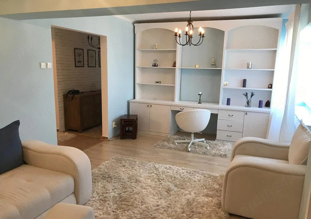 Piata Romana | 3 Camere | Bloc 1978 - Fara Risc | Metrou | Etaj 7/10