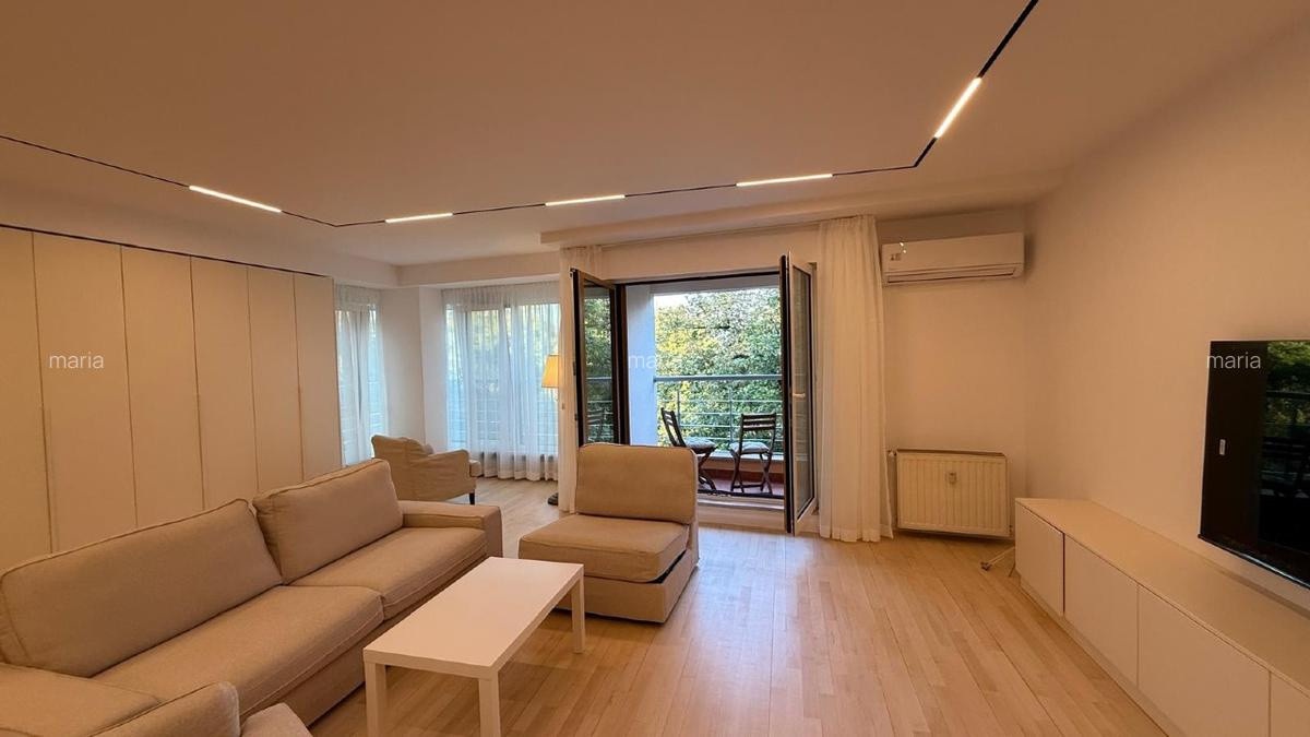 Stradal Bulevardul Aviatorilor 37 / Mobilat / Proaspat renovat / Garaj