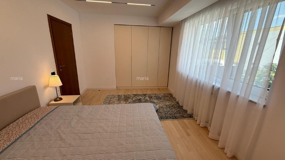 Stradal Bulevardul Aviatorilor 37 / Mobilat / Proaspat renovat / Garaj