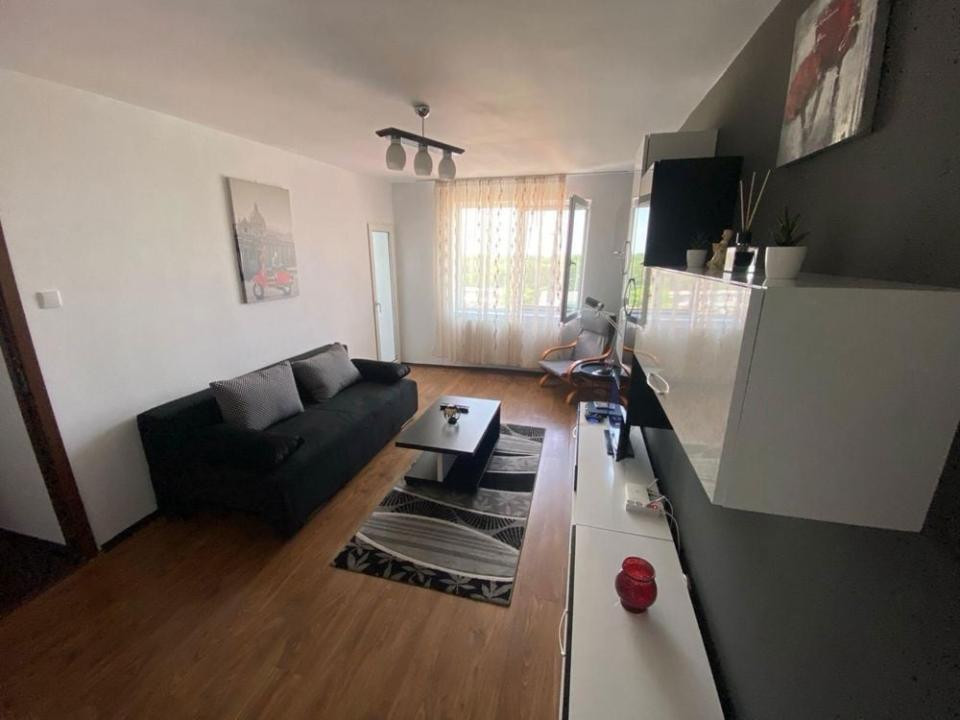 2 Camere | Crangasi  - George Valsan | Boiler | 8 Minute Metrou