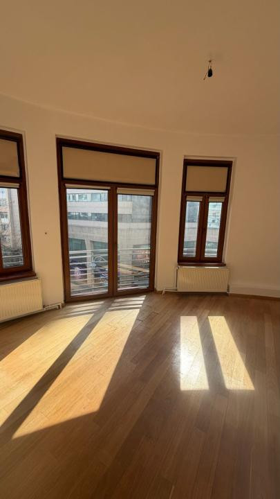6 CAMERE | Calea Victoriei - Raddison Blu