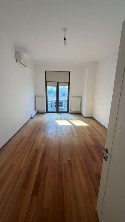 6 CAMERE | Calea Victoriei - Raddison Blu