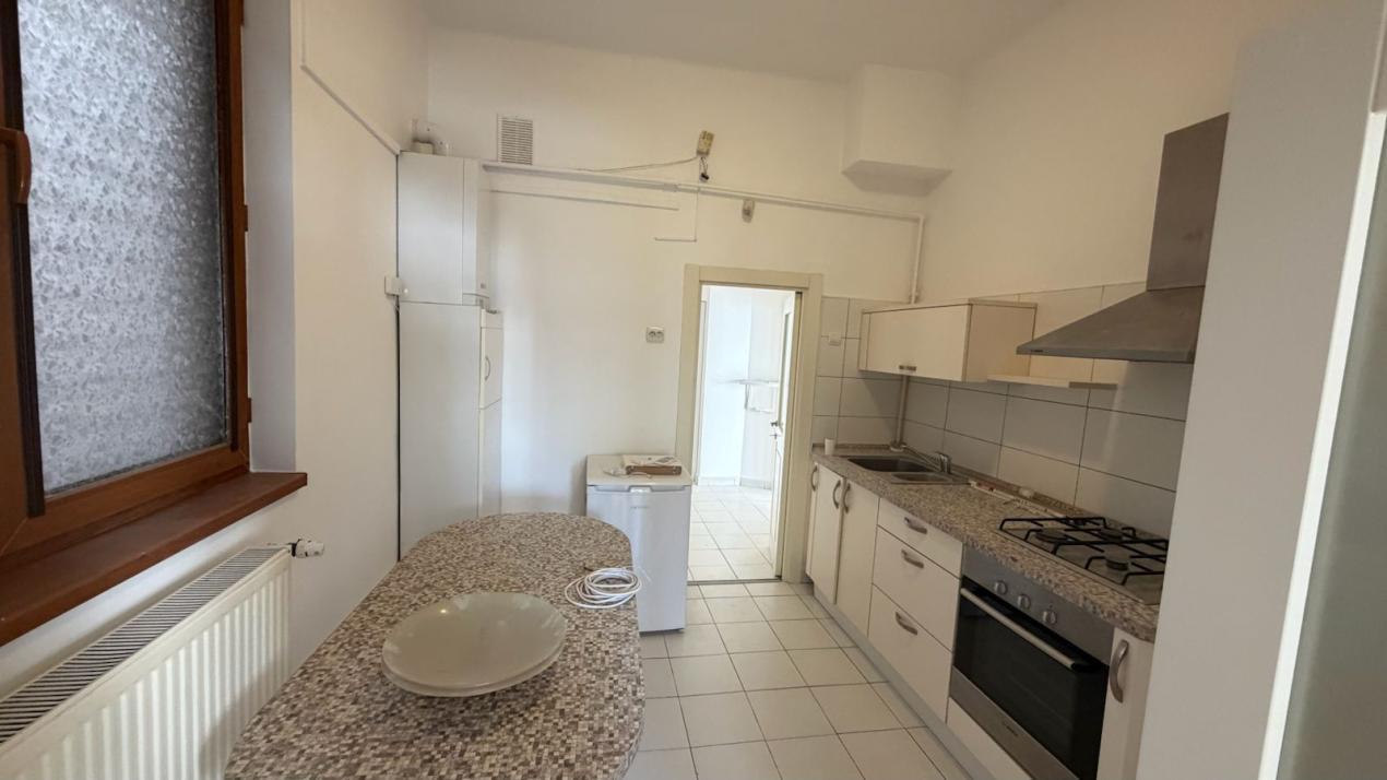 6 CAMERE | Calea Victoriei - Raddison Blu