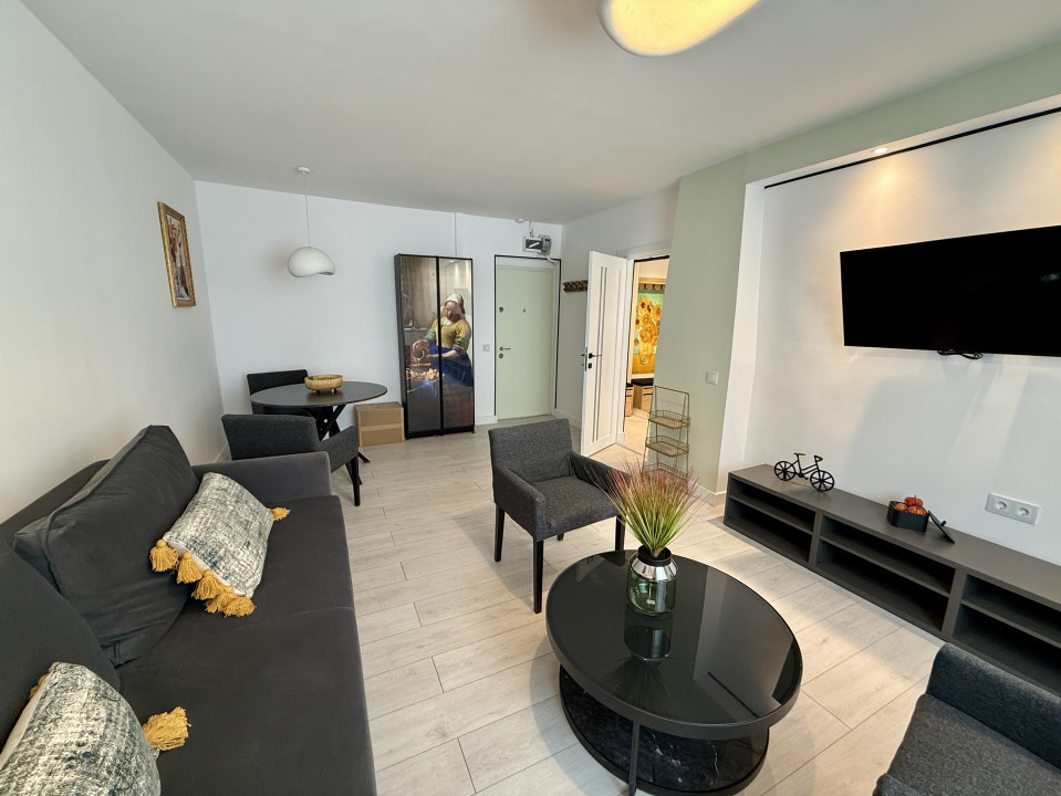 2 Camere | Calea Victoriei - Ateneu | Disponibil 1 August