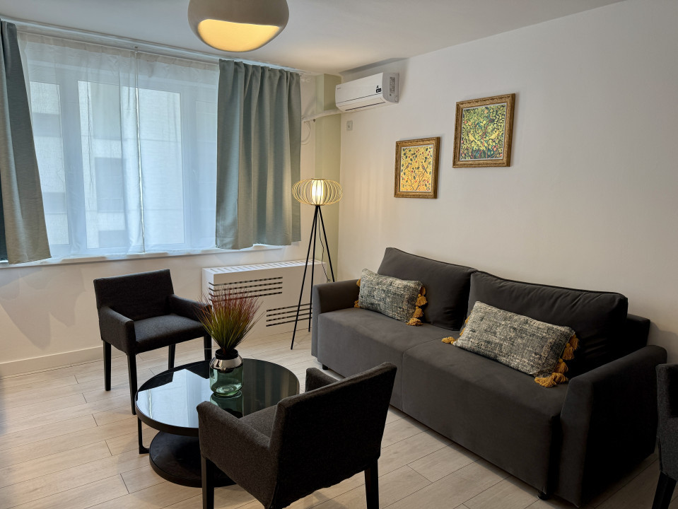 2 Camere | Calea Victoriei - Ateneu | Disponibil 1 August