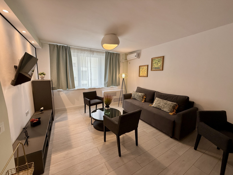2 Camere | Calea Victoriei - Ateneu | Disponibil 1 August
