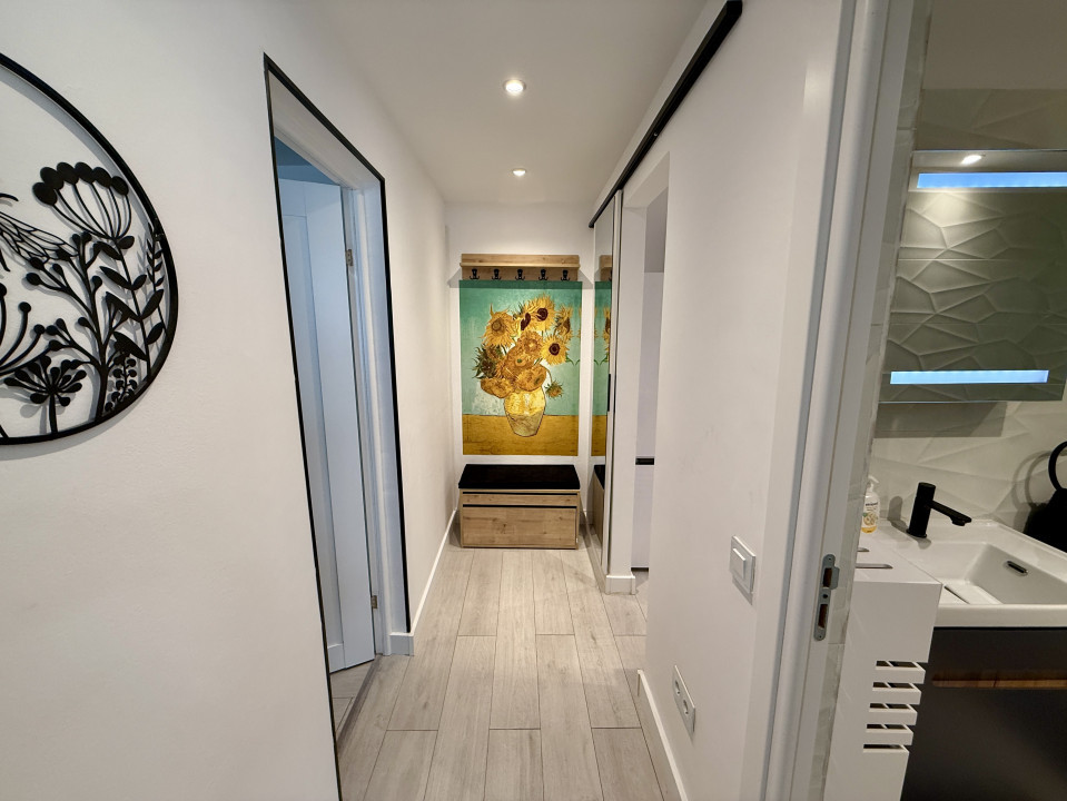 2 Camere | Calea Victoriei - Ateneu | Disponibil 1 August