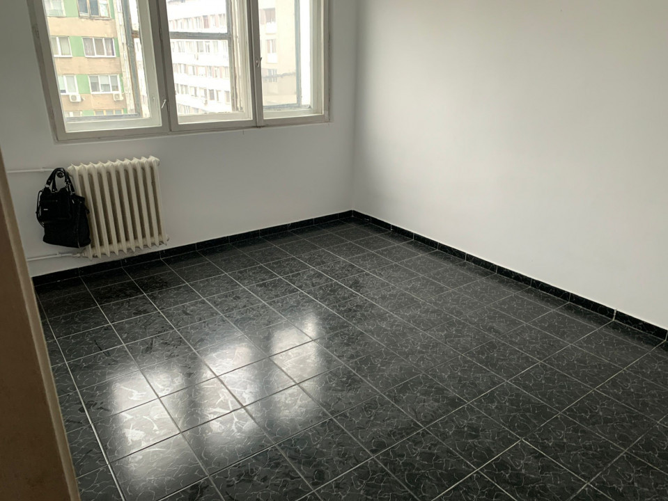 4 Camere | Militari - Apusului | Nemobilat | Pretabil Muncitori