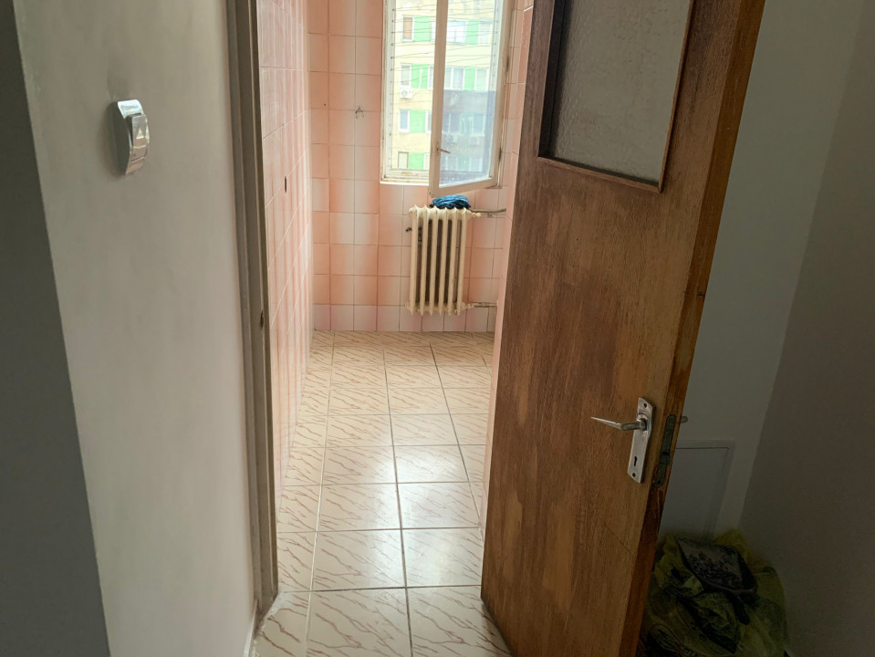 4 Camere | Militari - Apusului | Nemobilat | Pretabil Muncitori