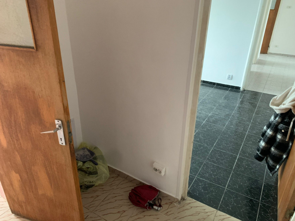 4 Camere | Militari - Apusului | Nemobilat | Pretabil Muncitori