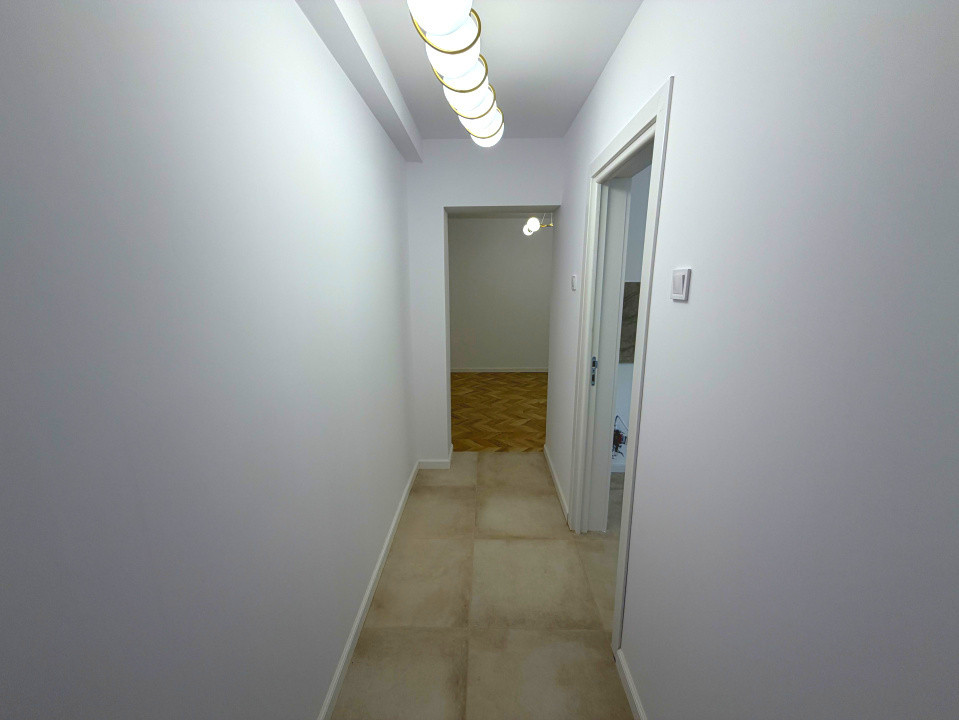 3 Camere| Floreasca - Str Banul Antonache | Etaj 1/4 |Proaspat Renovat