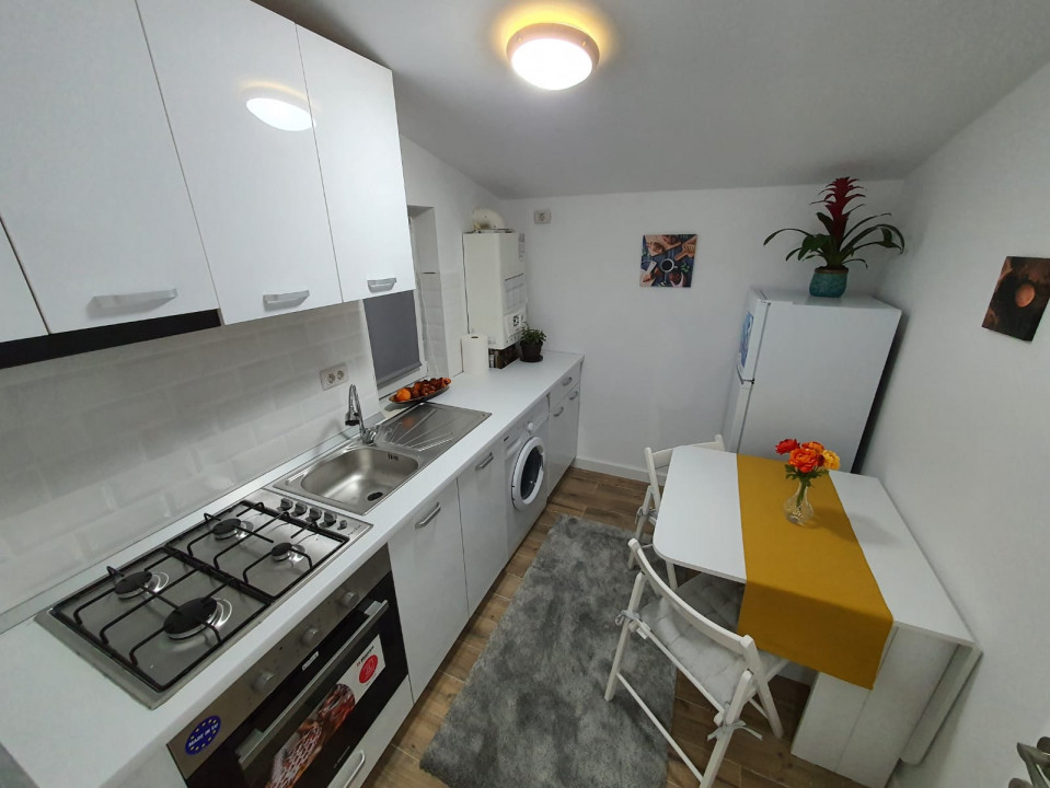 Parcul Carol | 2 Camere | Centrala Termica | Et.2 