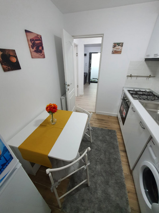 Parcul Carol | 2 Camere | Centrala Termica | Et.2 