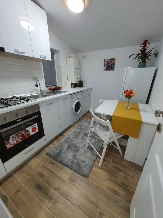 Parcul Carol | 2 Camere | Centrala Termica | Et.2 